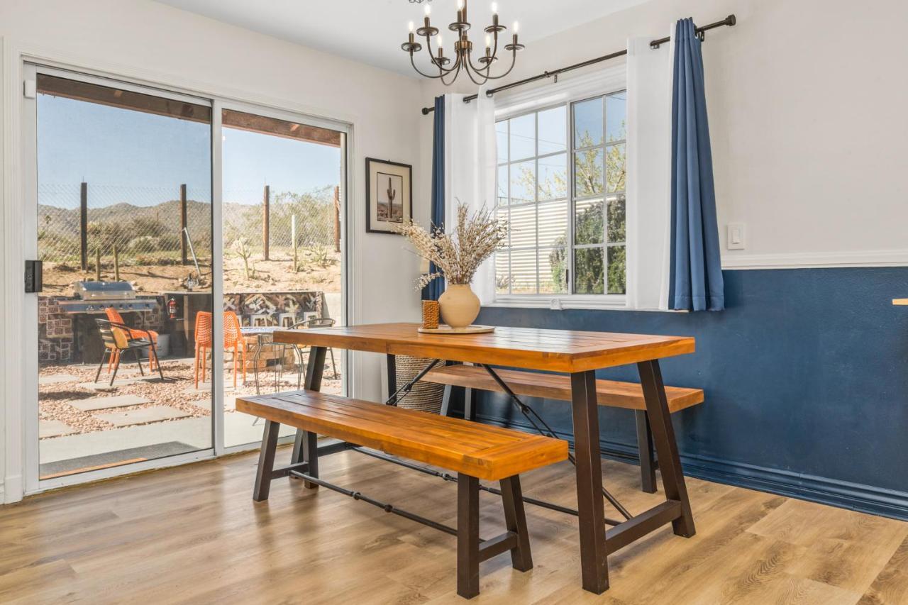 Hot Tub, Games, King Bed, Fire Pit, Bbq Grill, Minutes From National Park And Views Villa Joshua Tree Kültér fotó